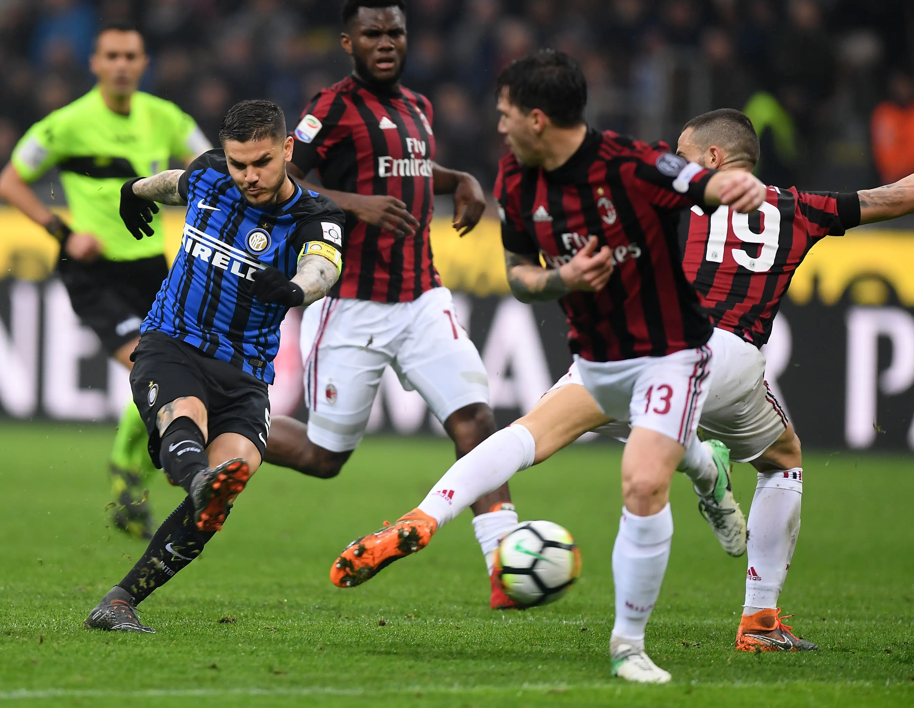 球天下体育直播-森林狼主帅受伤