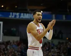 球天下体育直播-拉文31分率公牛取季前赛四连胜